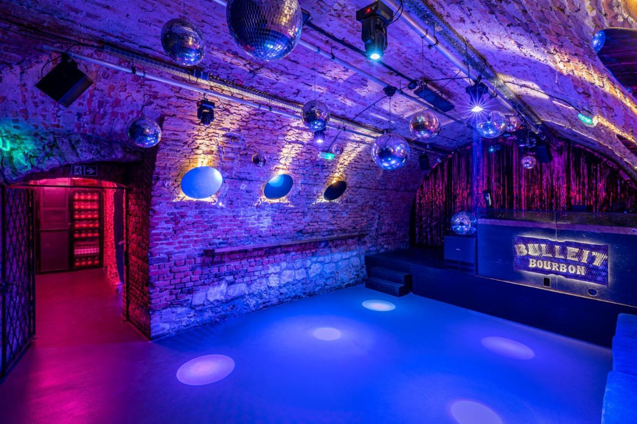 Draggo House Hostel Krakow Bagian luar foto