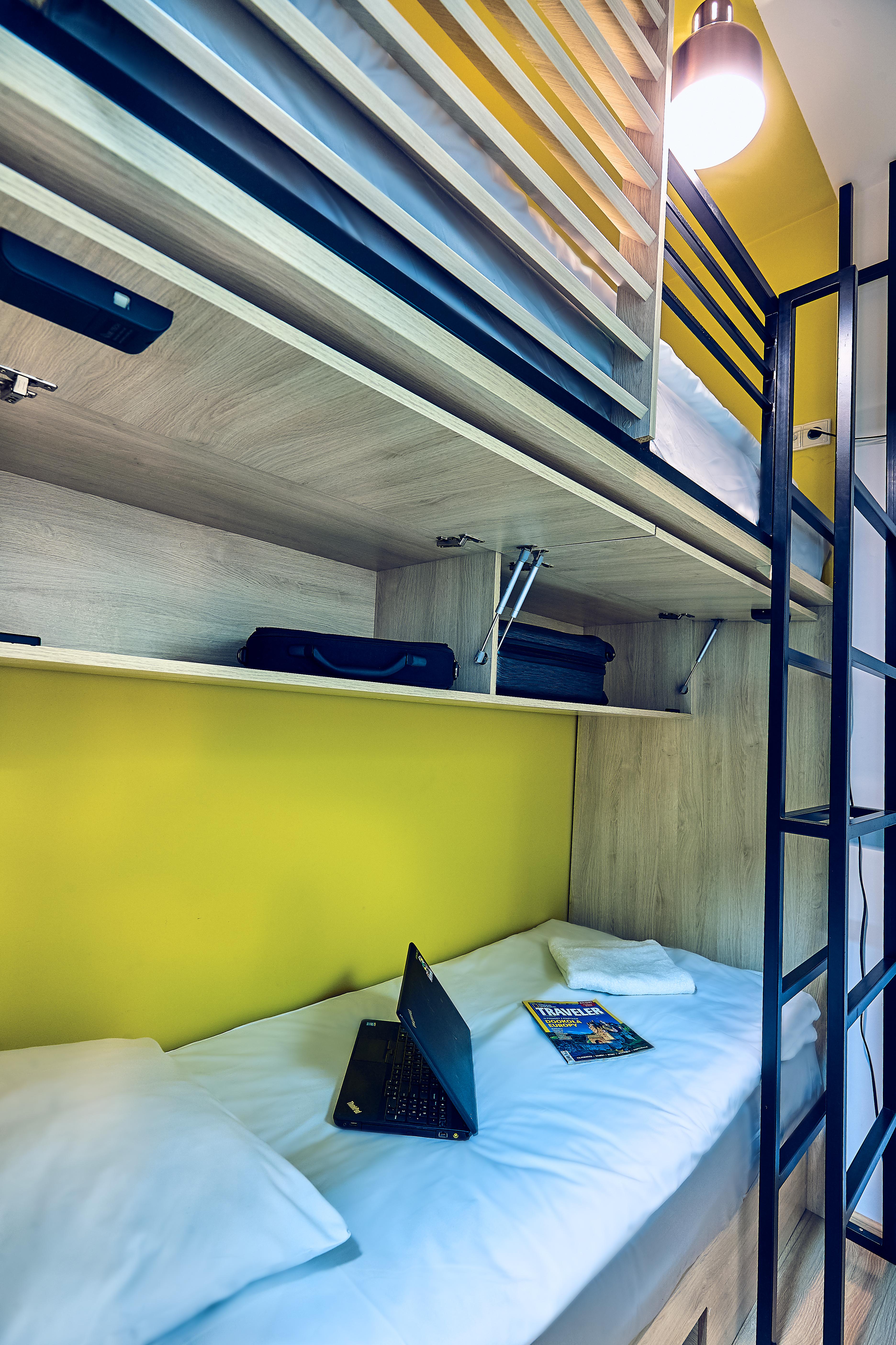 Draggo House Hostel Krakow Bagian luar foto