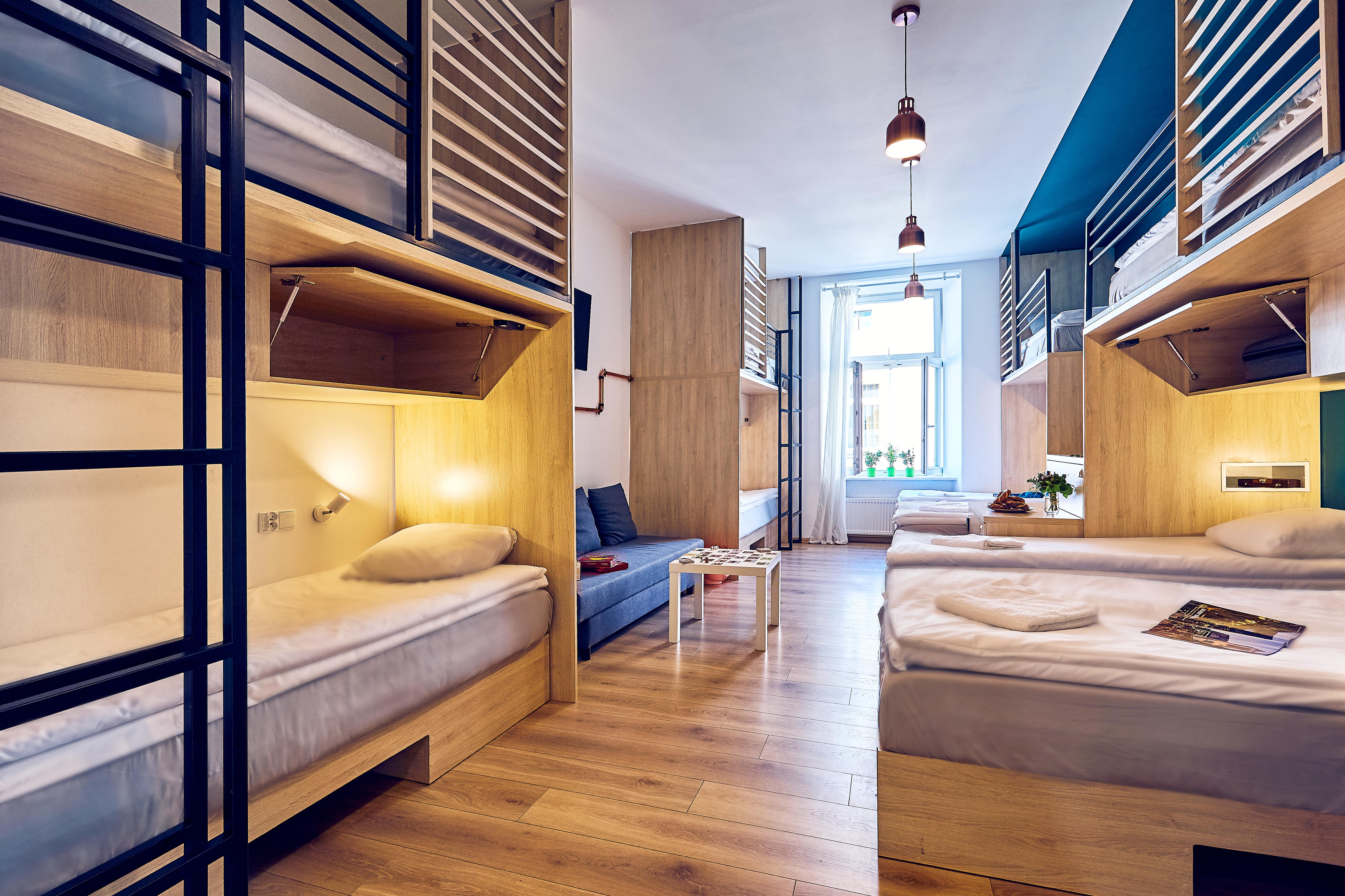 Draggo House Hostel Krakow Bagian luar foto