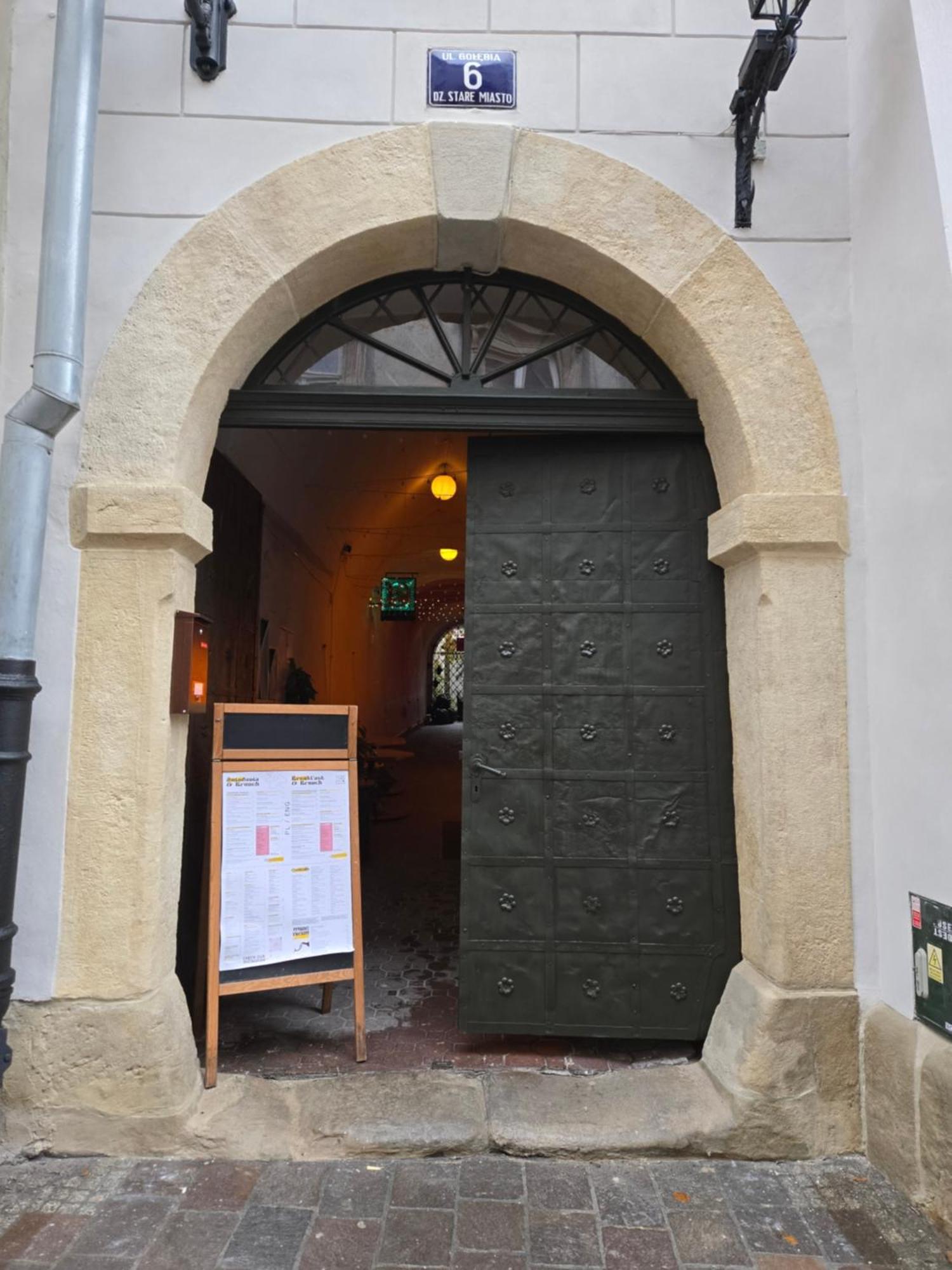 Draggo House Hostel Krakow Bagian luar foto