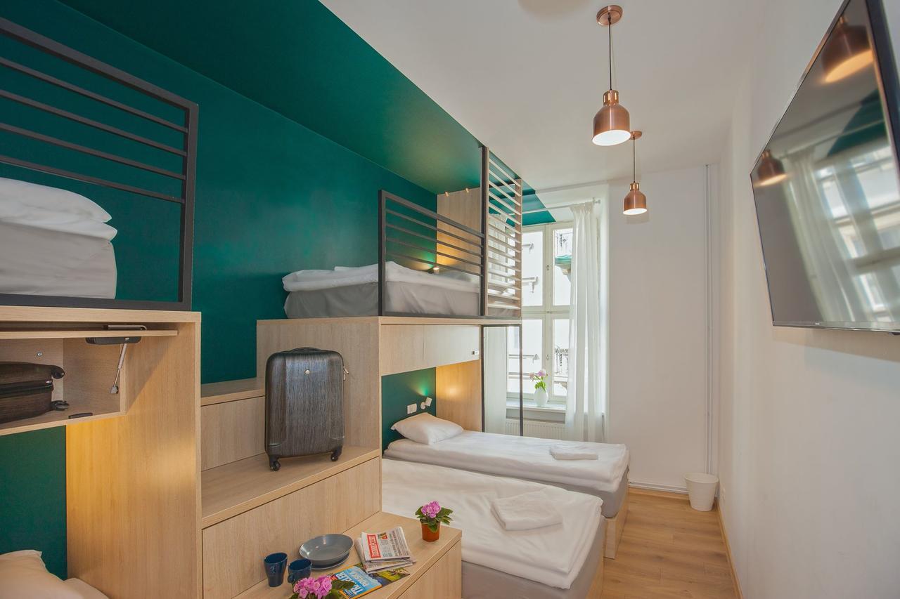 Draggo House Hostel Krakow Bagian luar foto